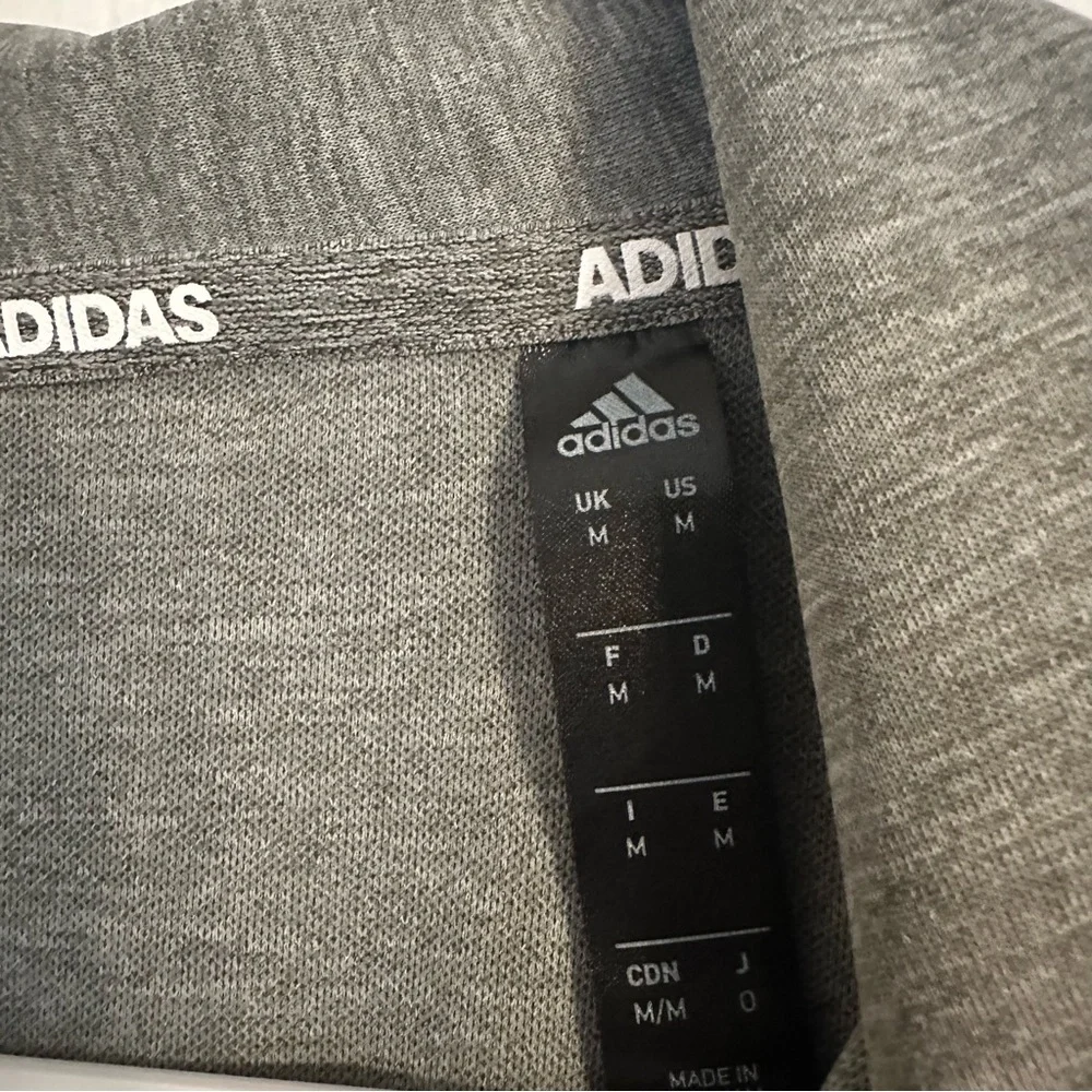 NWOT! Men’s Adidas Polo Golf Shirt - Medium